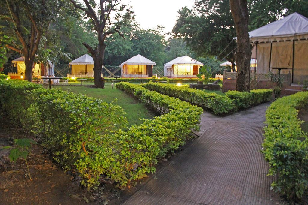 The Aravali Tent Resort Udaipur Ngoại thất bức ảnh